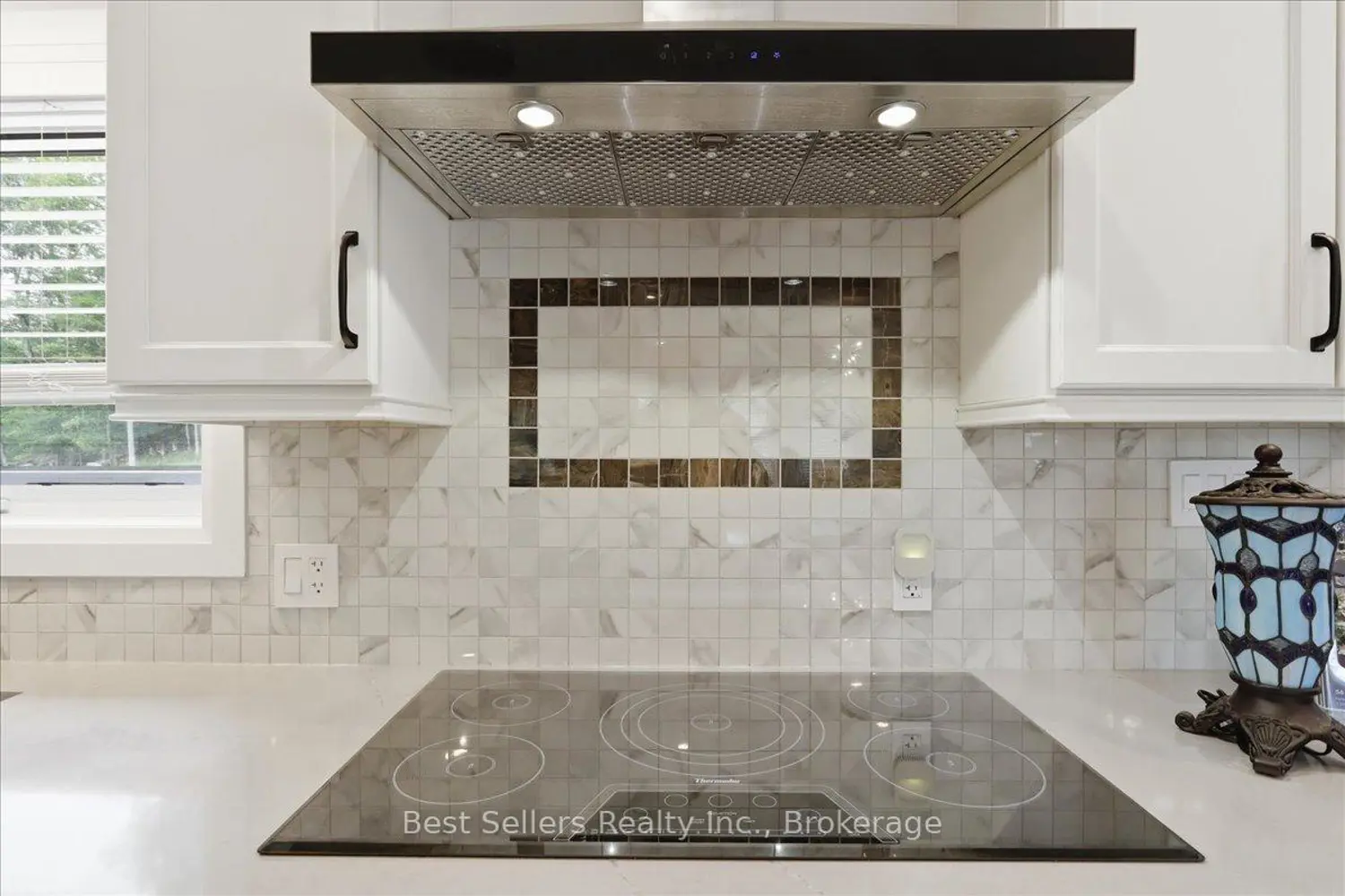 56 Florence Street photo 5