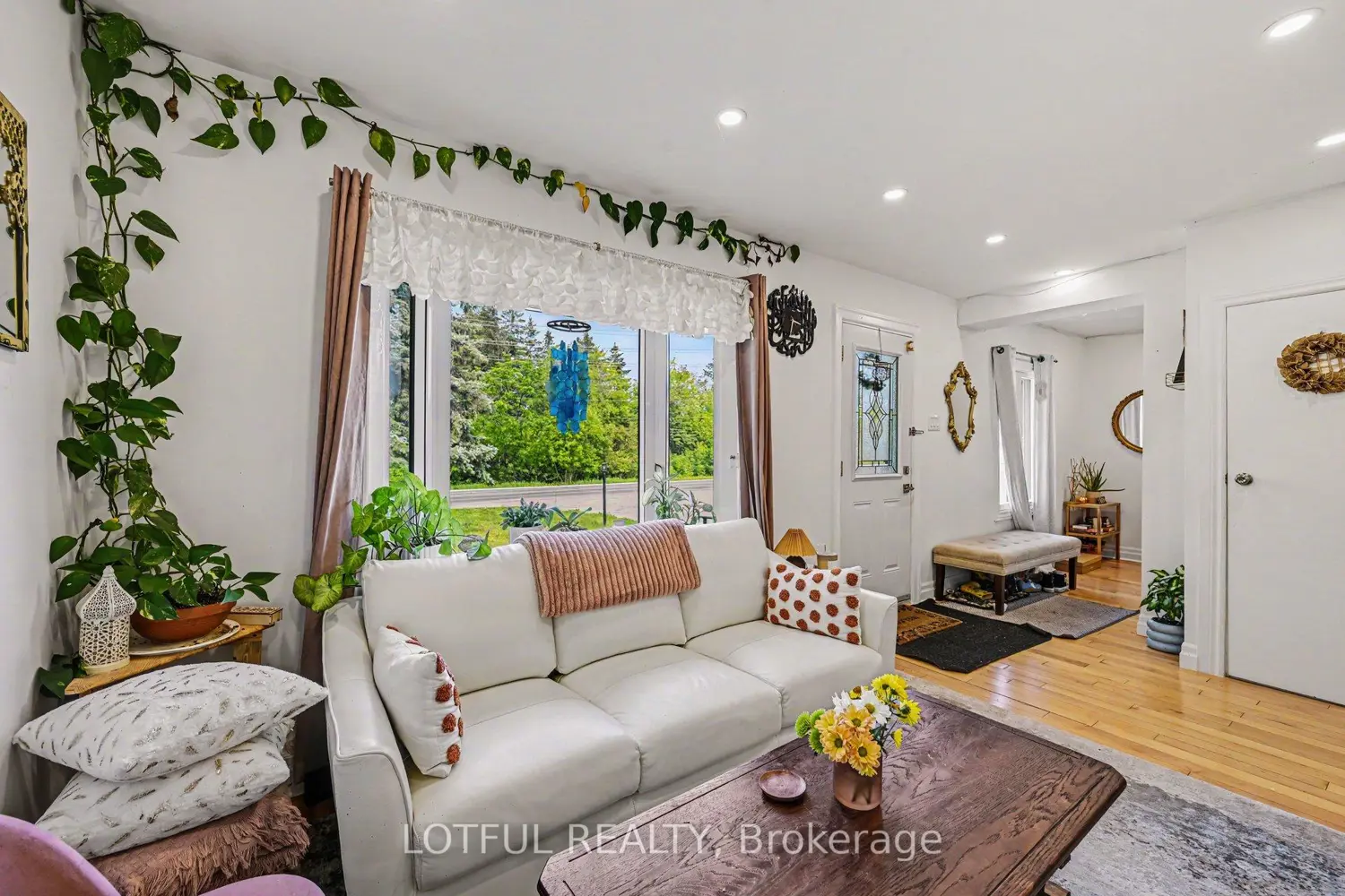 10 Cassidy Road photo 2
