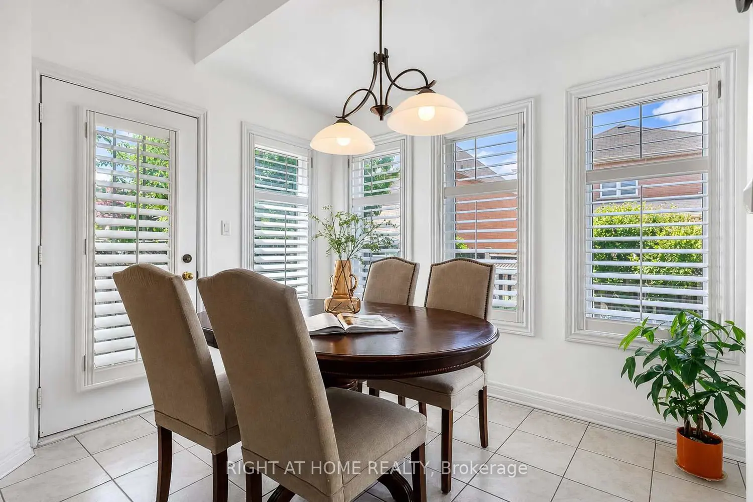 26 Ravel Drive photo 4