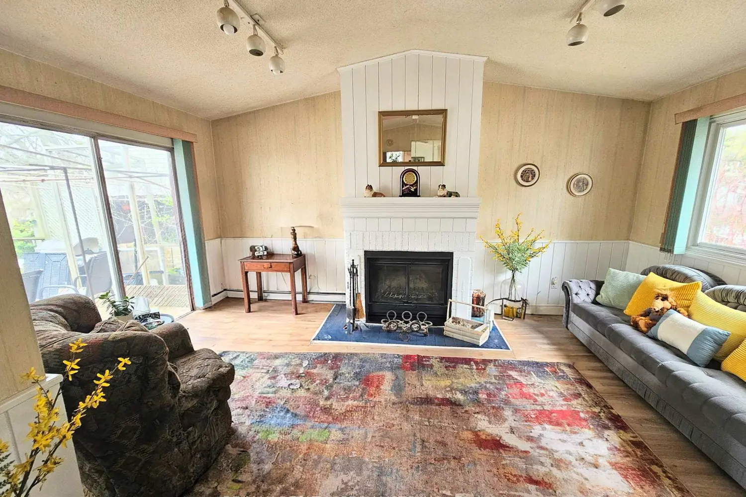 914 Janette Street photo 3