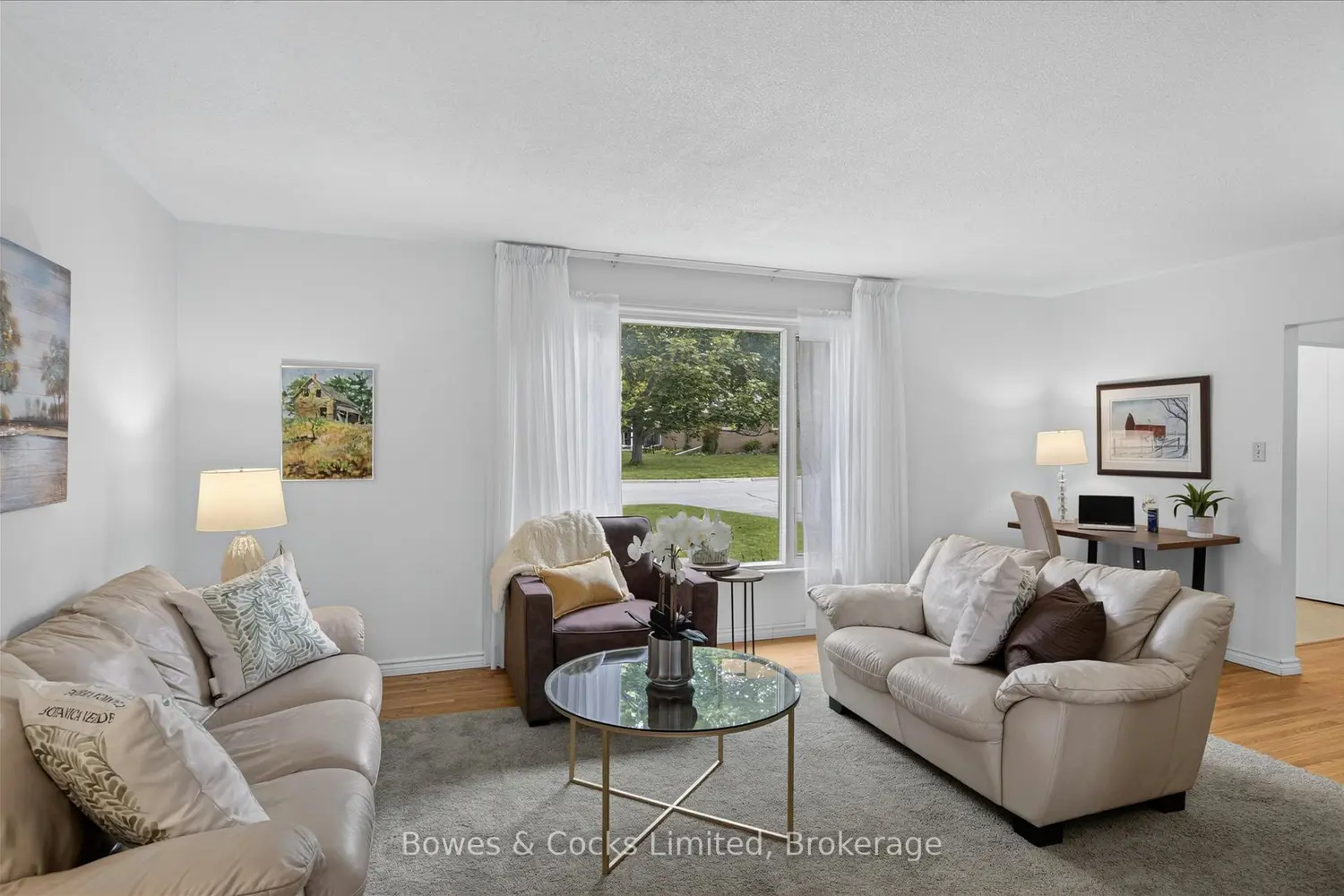 1228 Bathurst Street photo 4