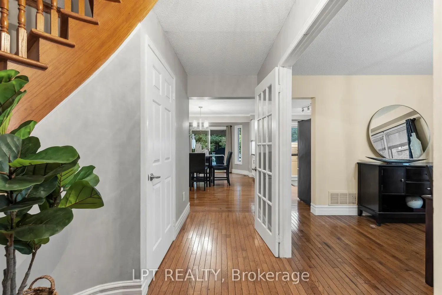 152 Mccaffrey Road photo 4