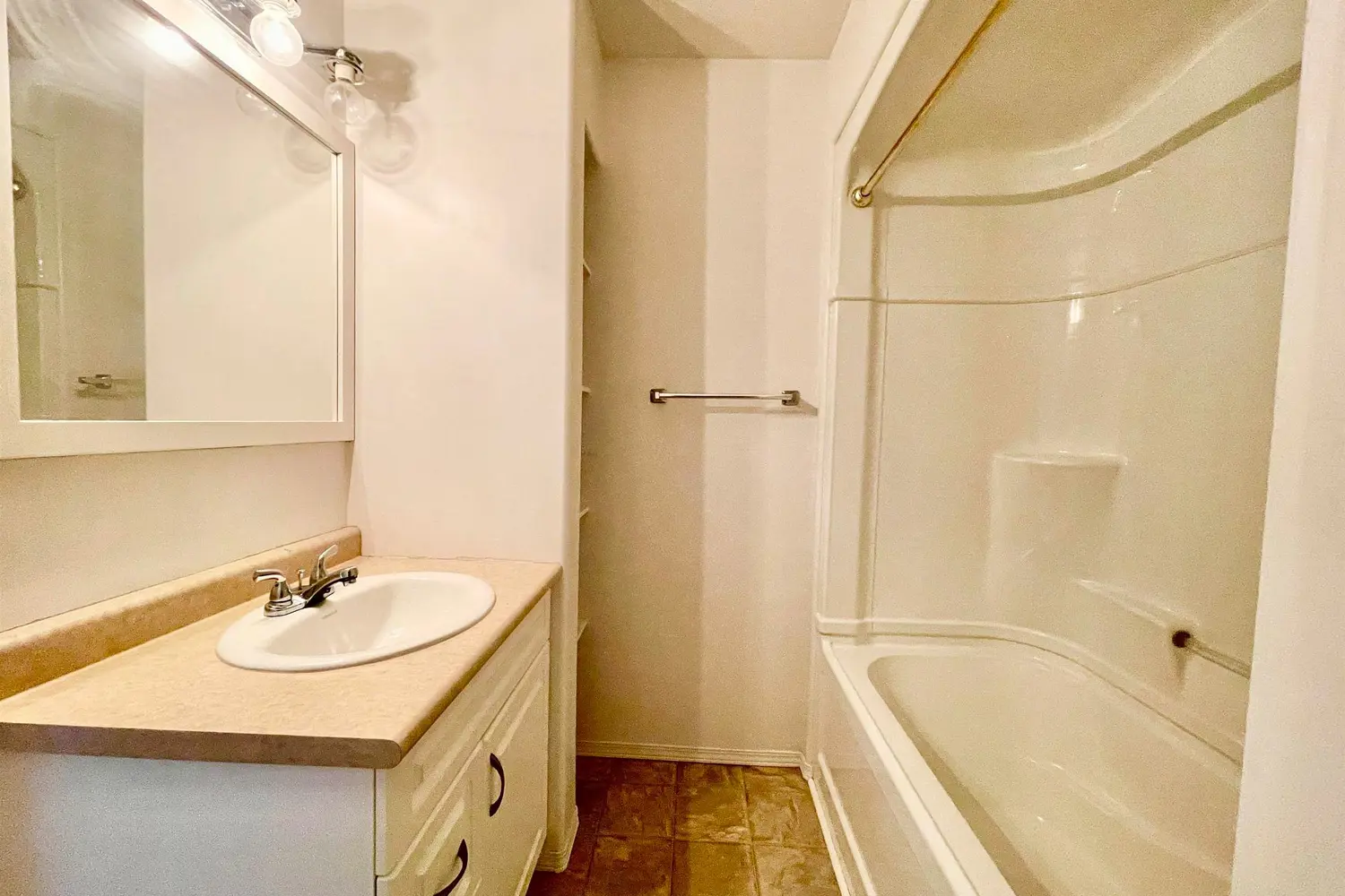 25 Casimir Avenue photo 3