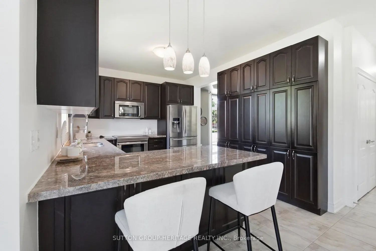 58 Gerry Ravary Place photo 5