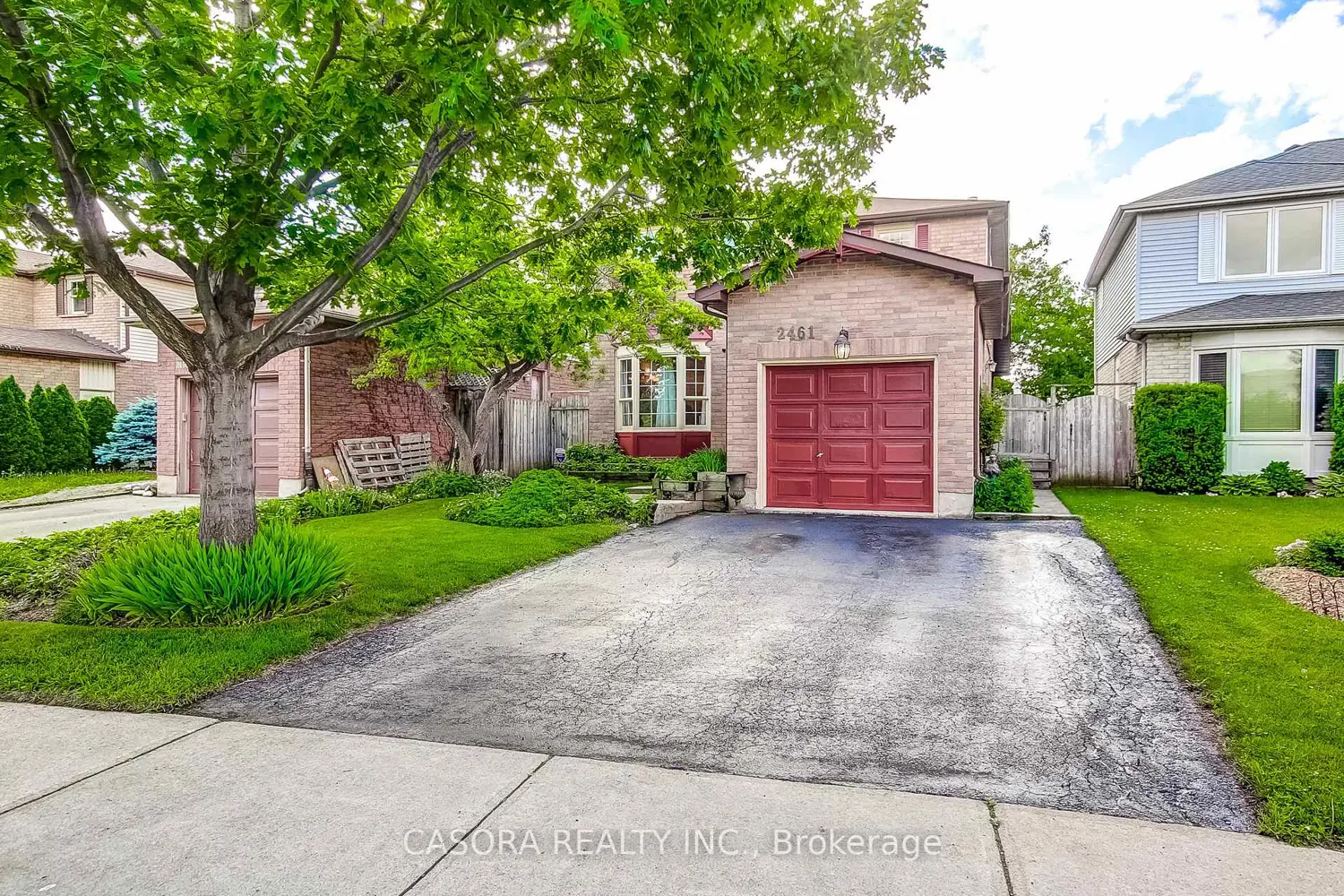 2461 Headon Forest Drive photo 2