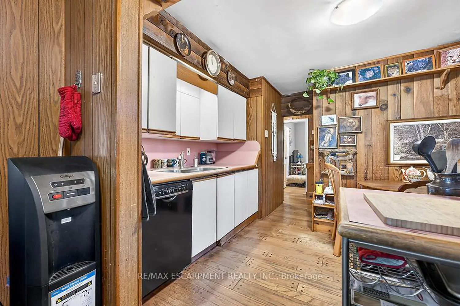 104 Teal Avenue photo 4