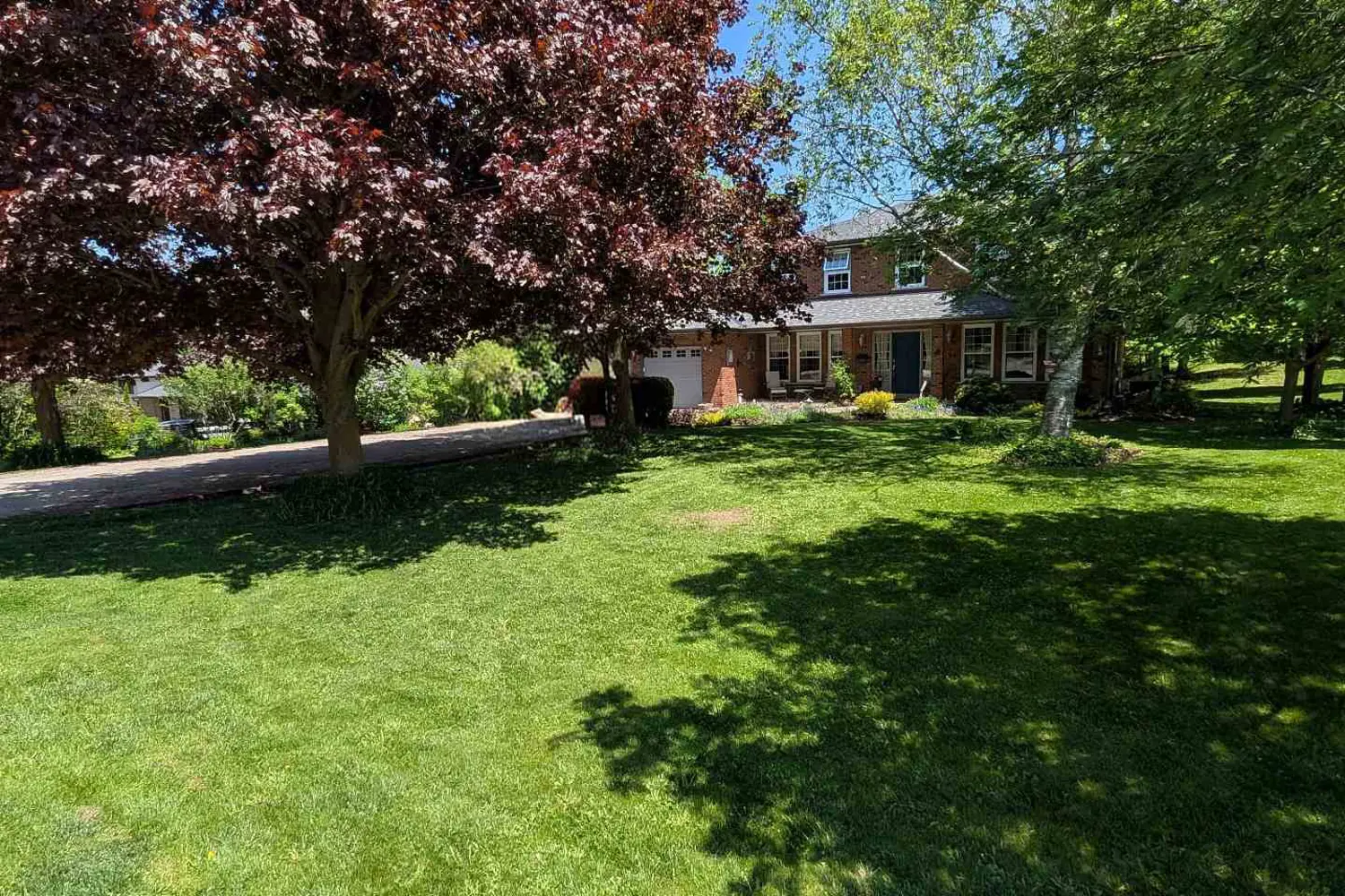 11 Lynda Avenue photo 2