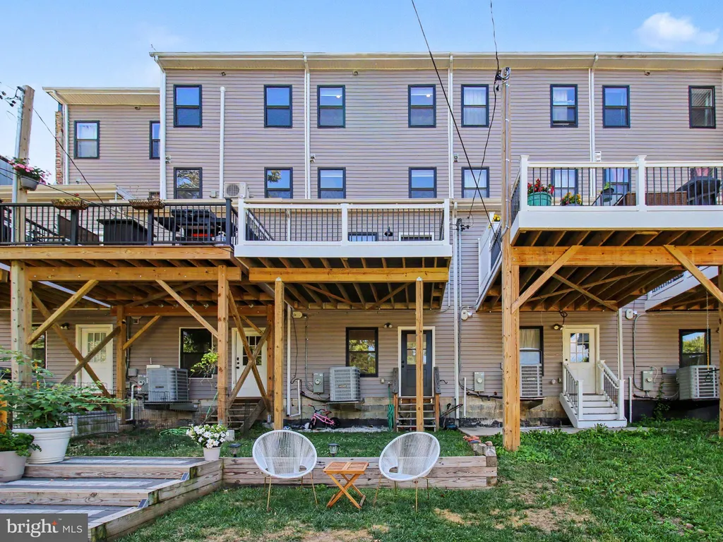 3915 Roland Avenue, Baltimore, MD 21211
