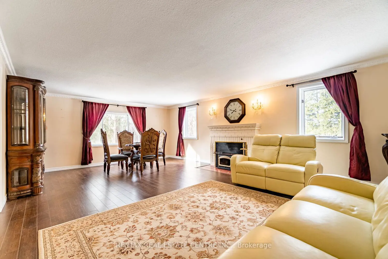 8681 Canyon Road photo 4
