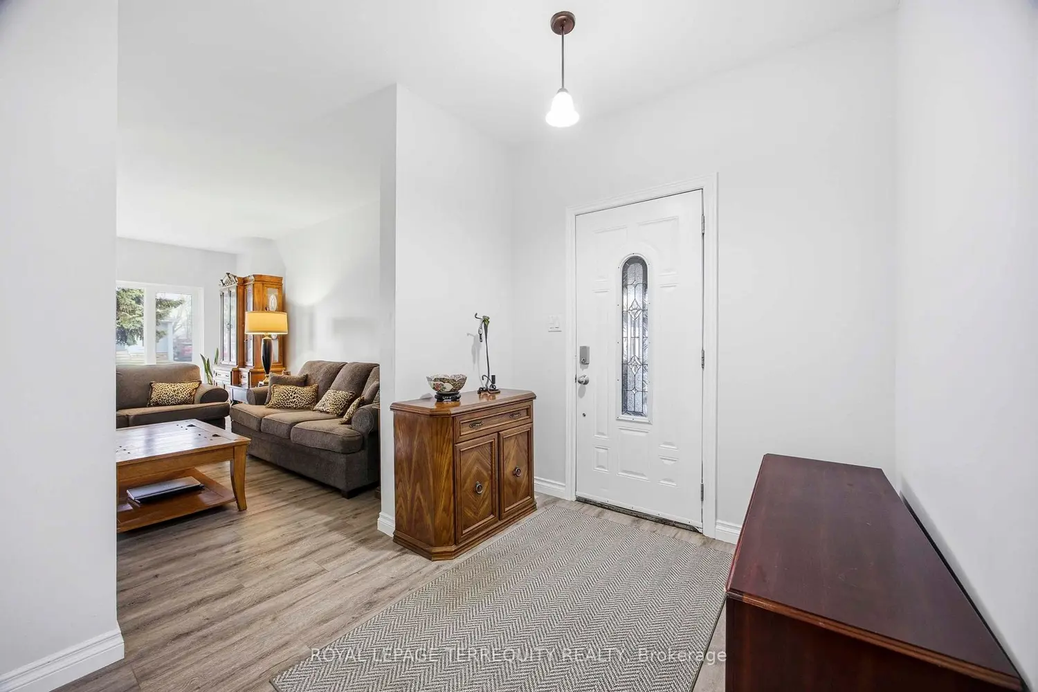 971 Oklahoma Drive photo 2