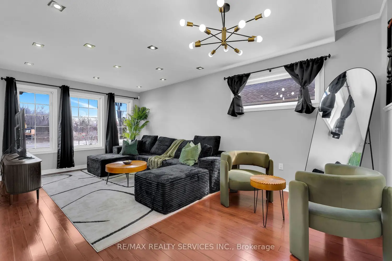 7009 Kalar Road photo 2