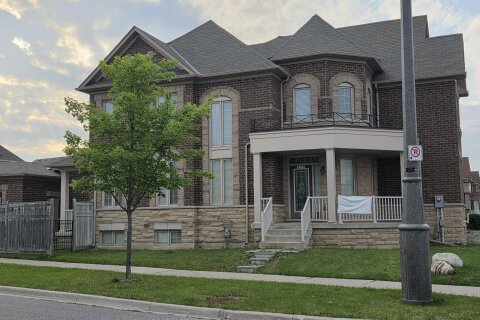 132 William Berczy Boulevard, Markham, ON, L6C 0S4 photo 5