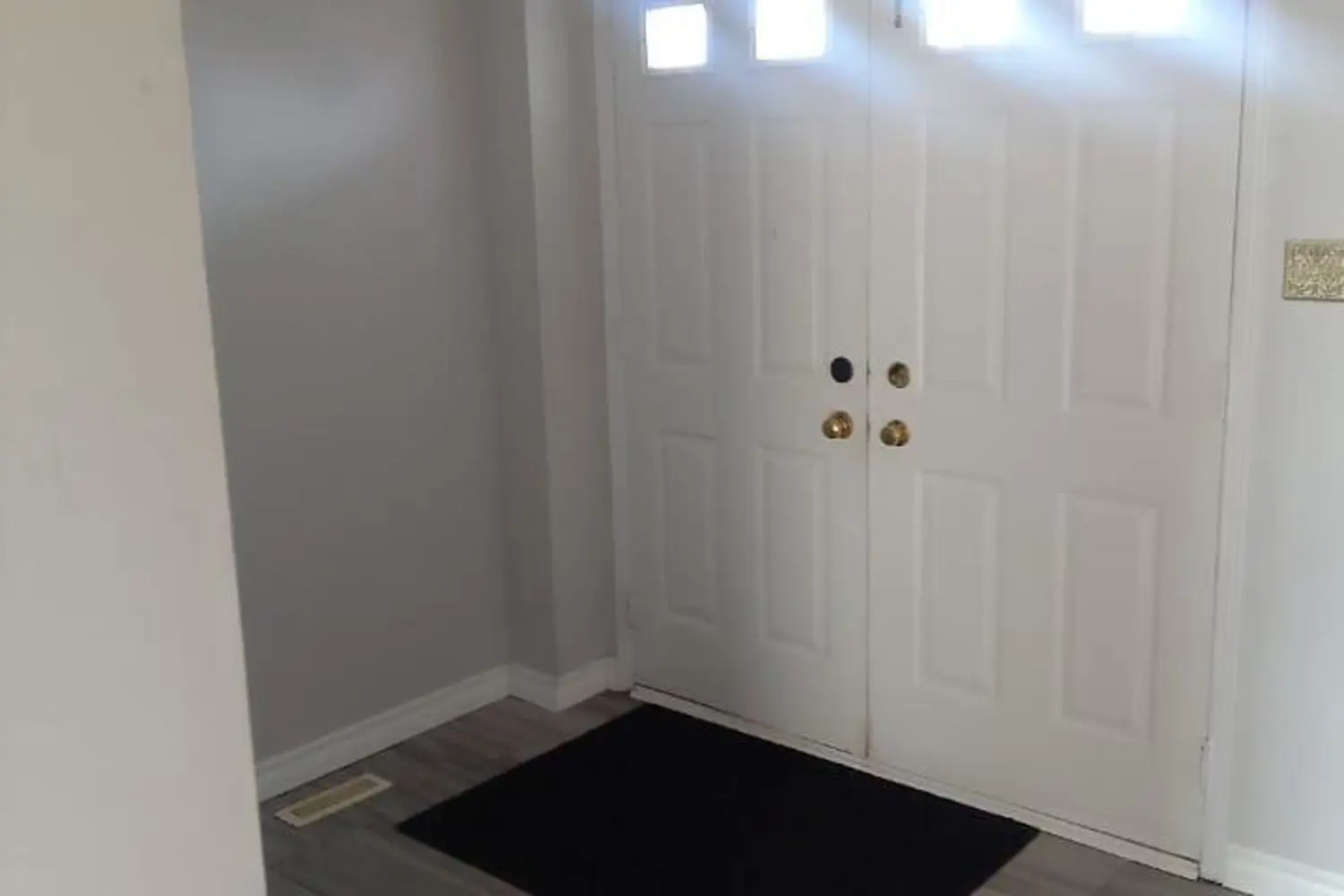 139 Livingstone Street photo 2