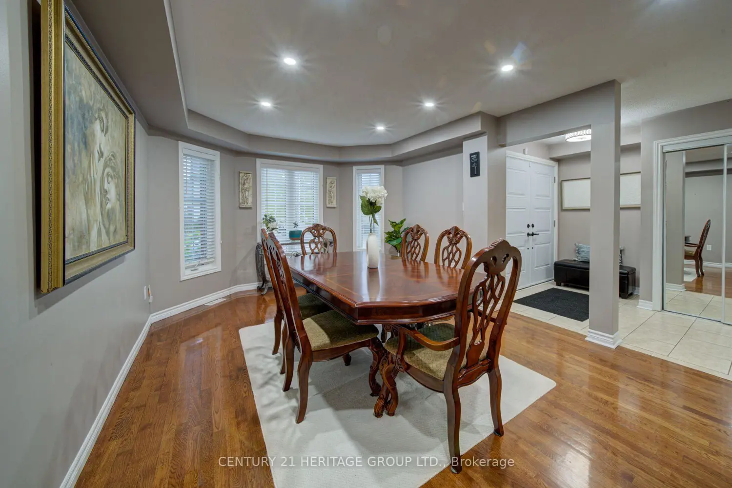 11 Maple Crown Terrace photo 4