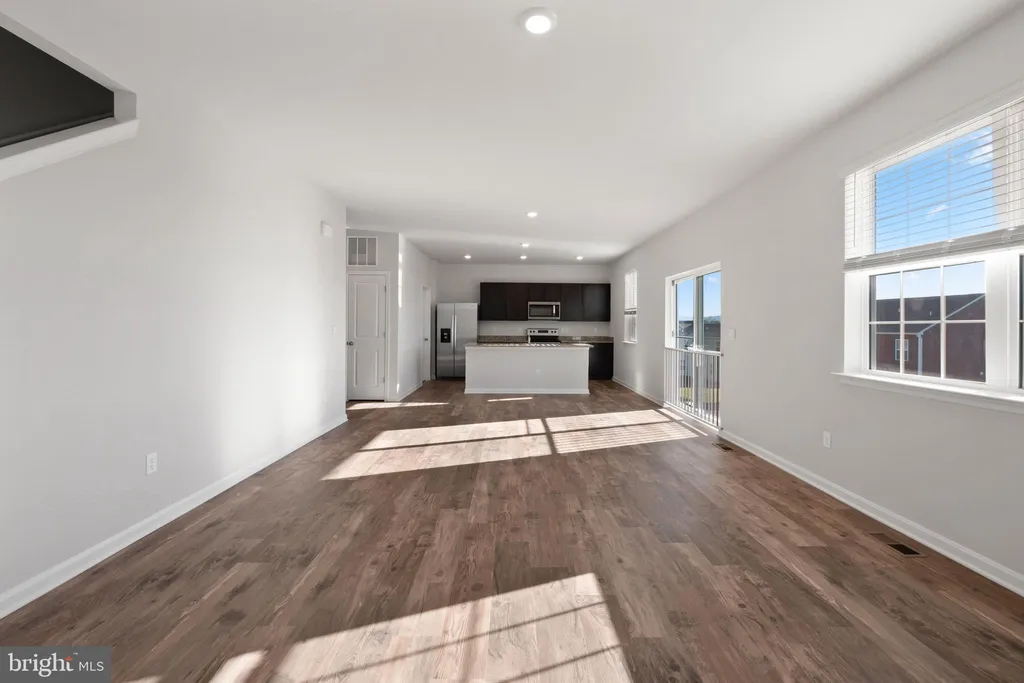 804 Spikeresh Way, Joppa, MD 21085 photo 5