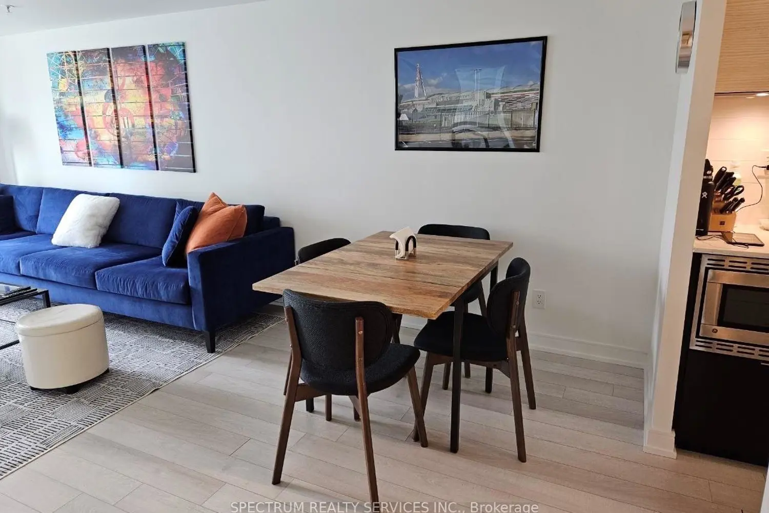20 Thomas Riley Road 207 photo 2