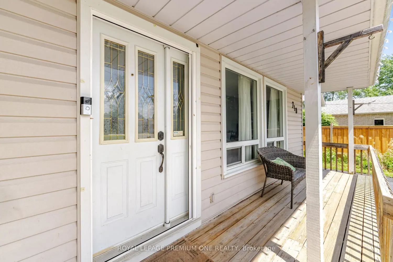 710 Rose Lane photo 4