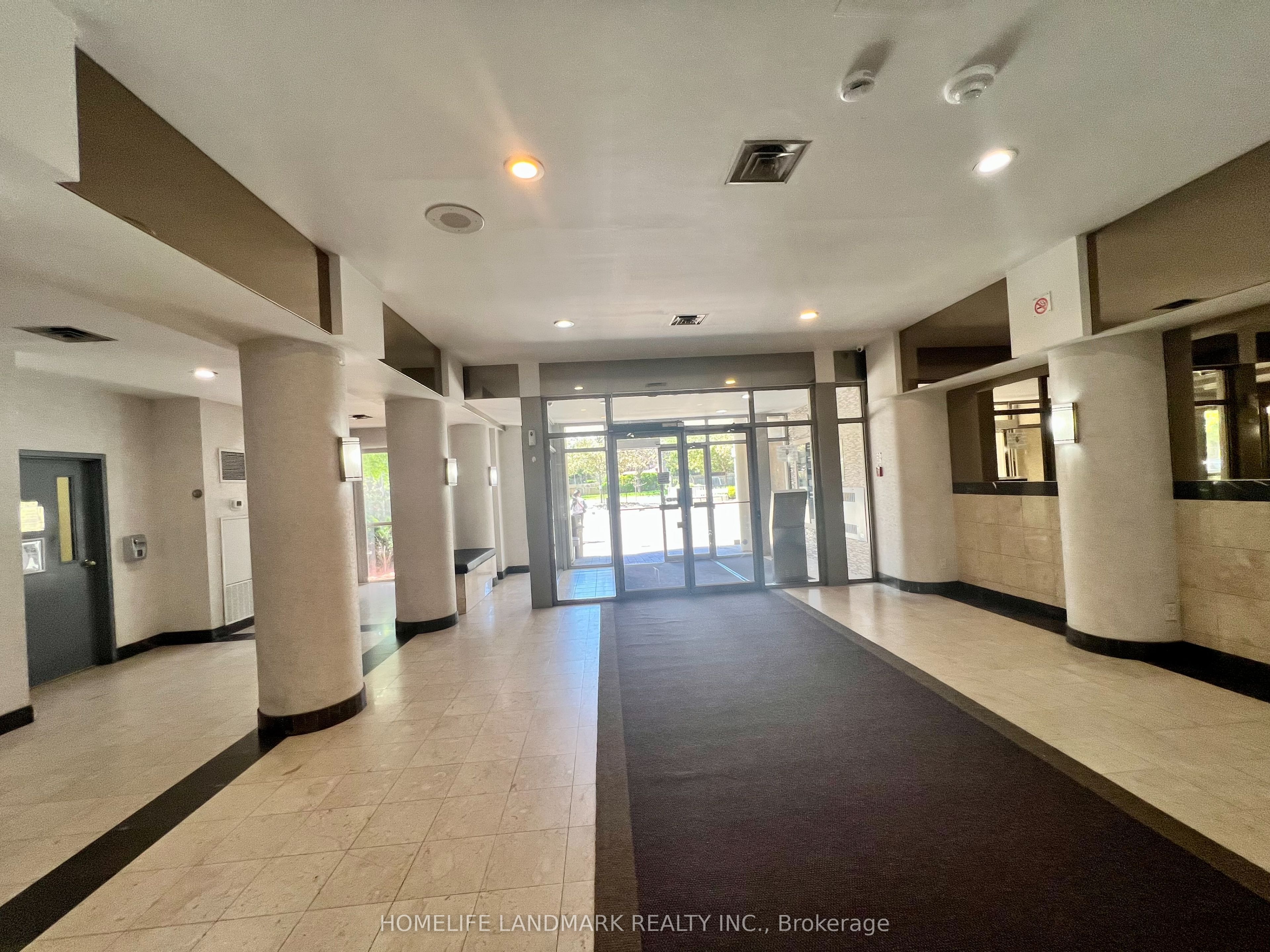 1203-2901 Kipling Avenue, Toronto, ON, M9V 5E5 photo 4