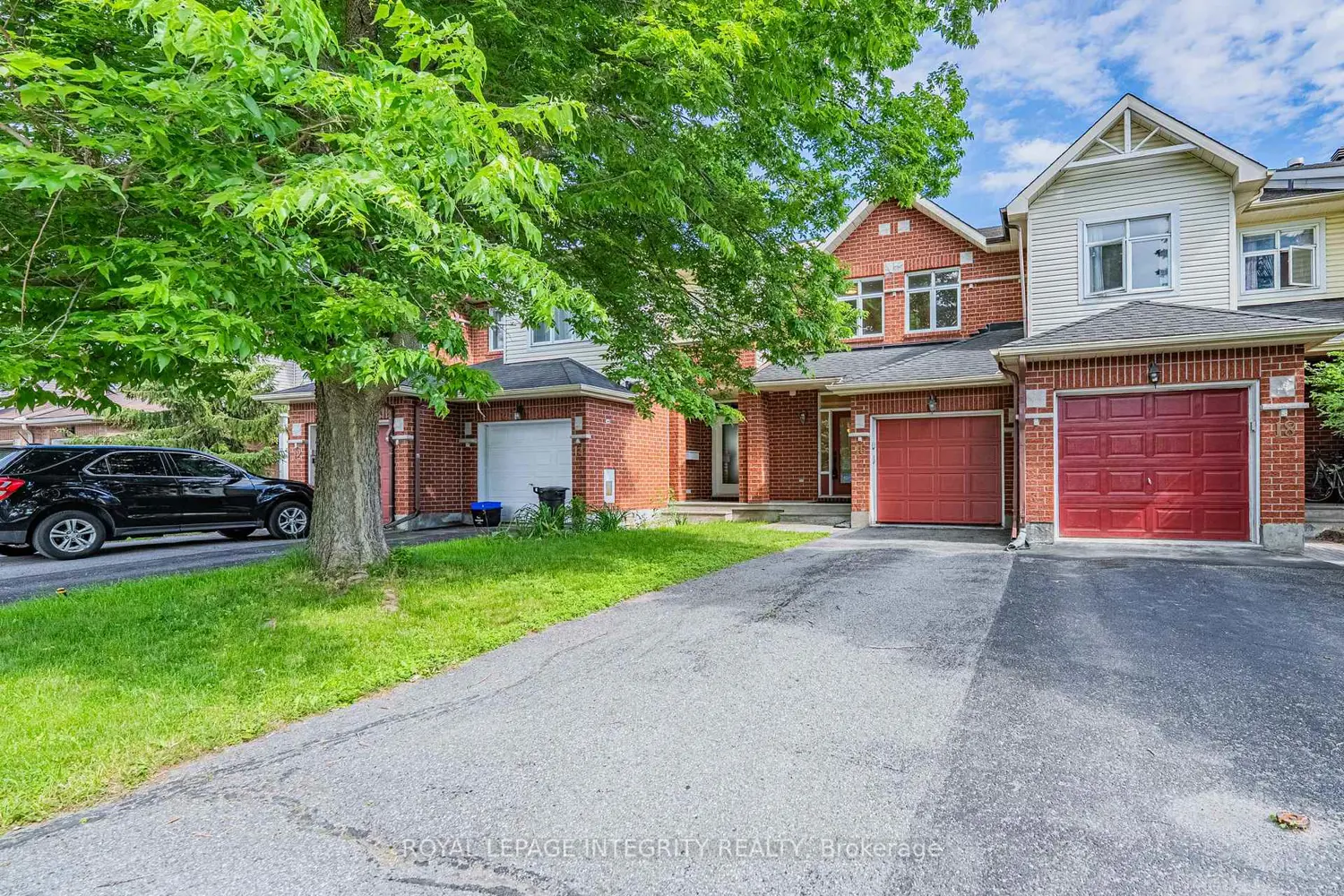 16 Redding Way photo 2