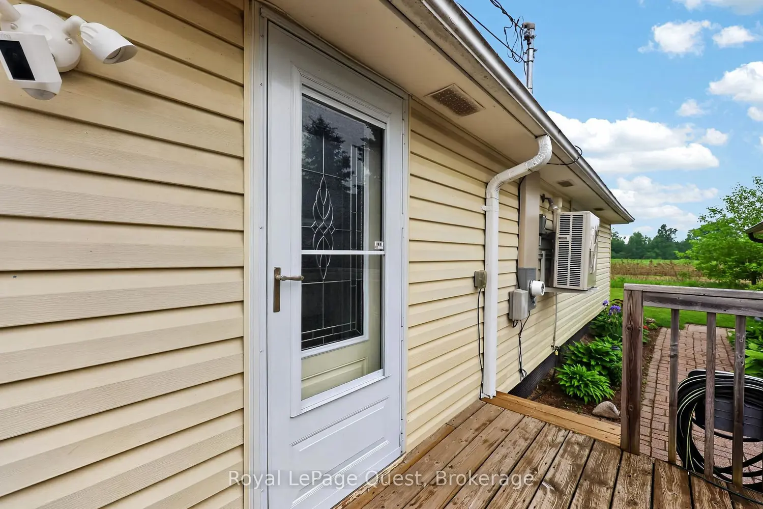 18 Goss Road photo 5