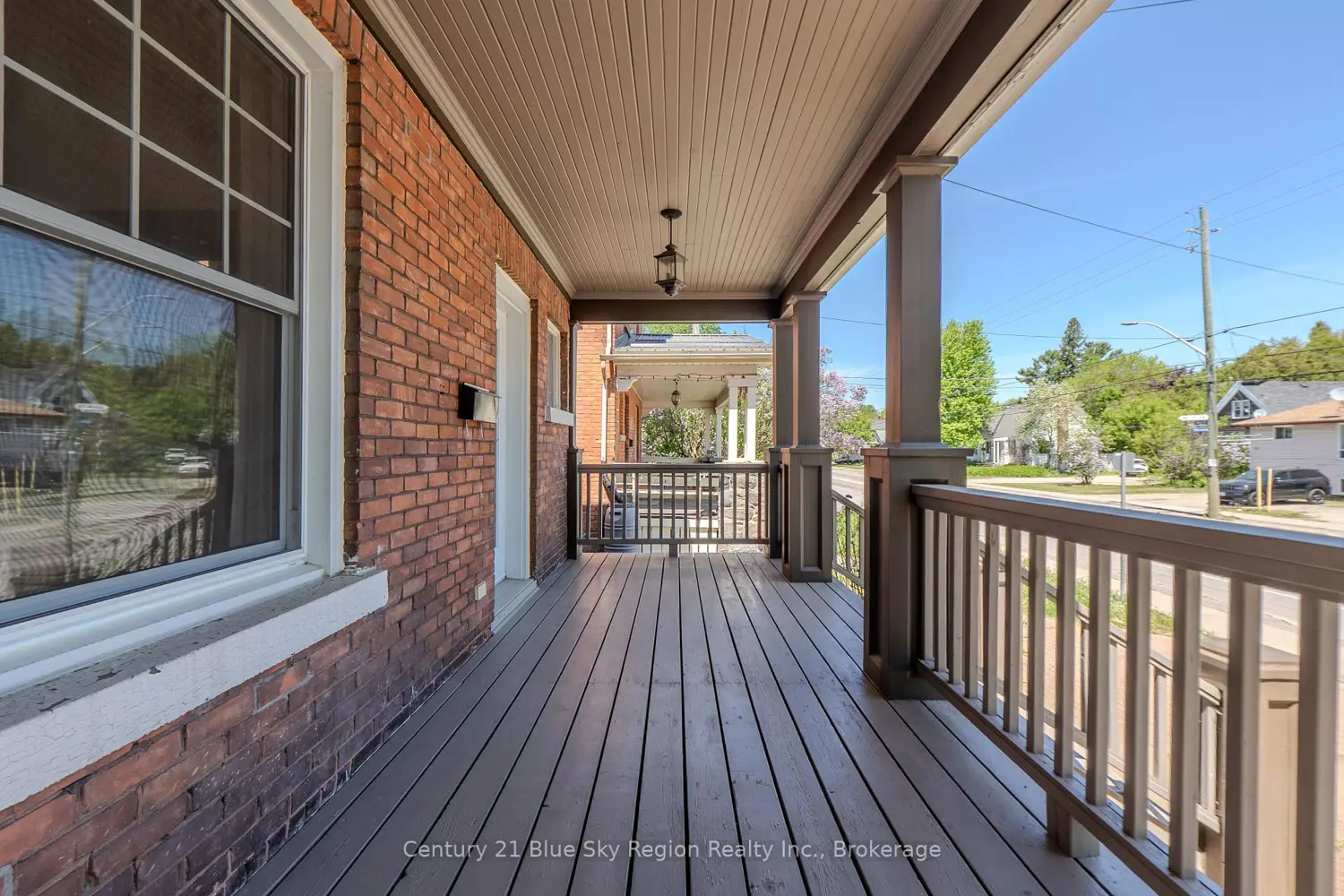 897 Main Street photo 5