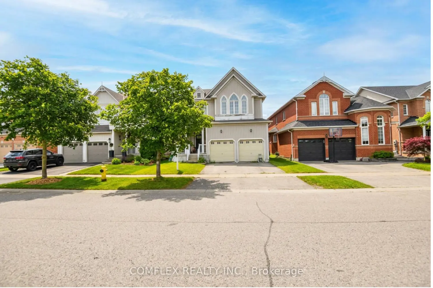 19 Kinross Avenue photo 2