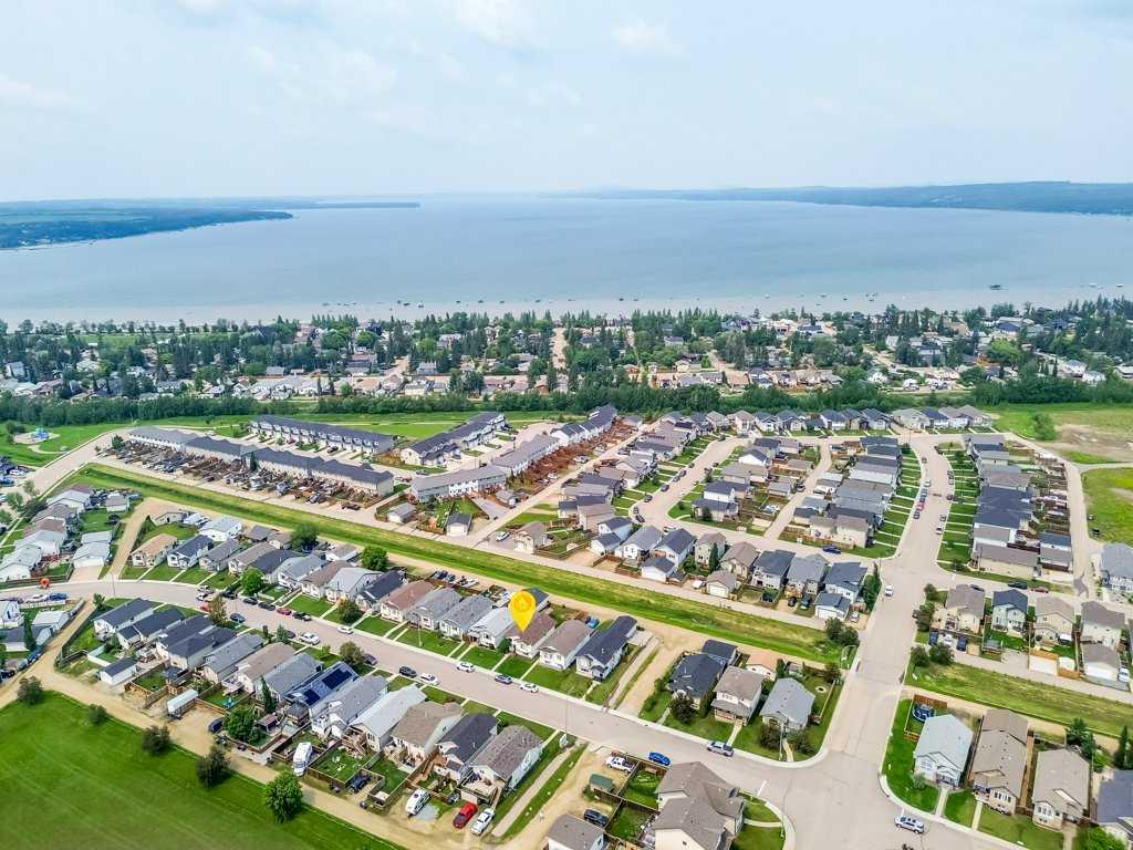 28 Hunter Road, Sylvan Lake, AB, T4S 2L6 photo 4