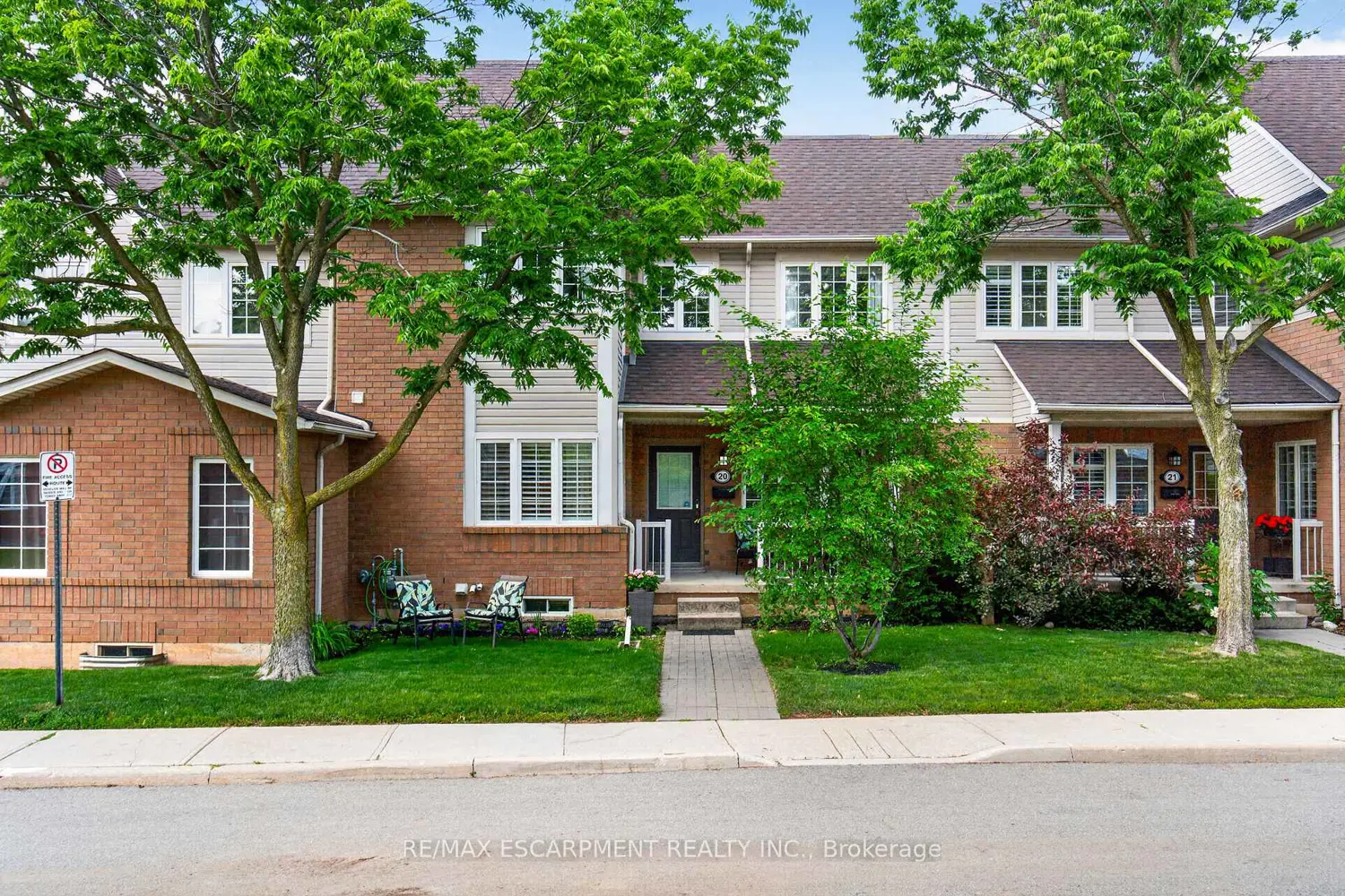 100 Beddoe Drive 20