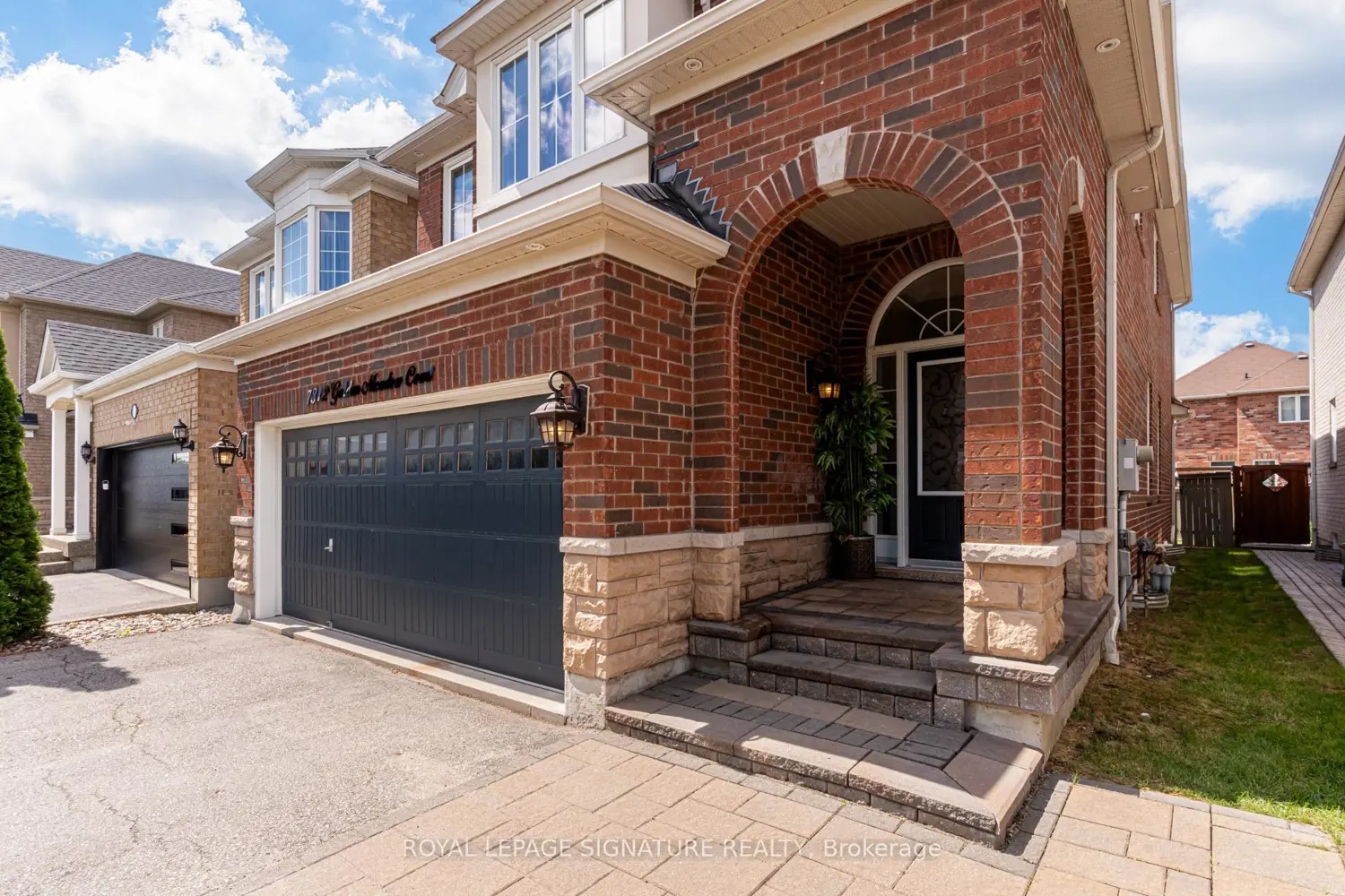 7312 Golden Meadow Court photo 4