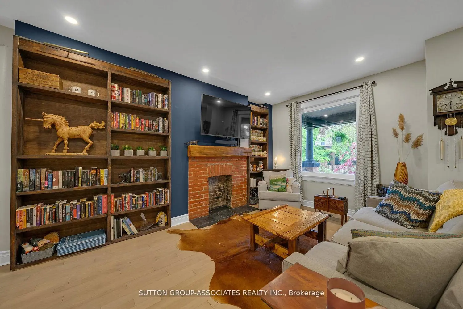 69 Dagmar Avenue photo 4