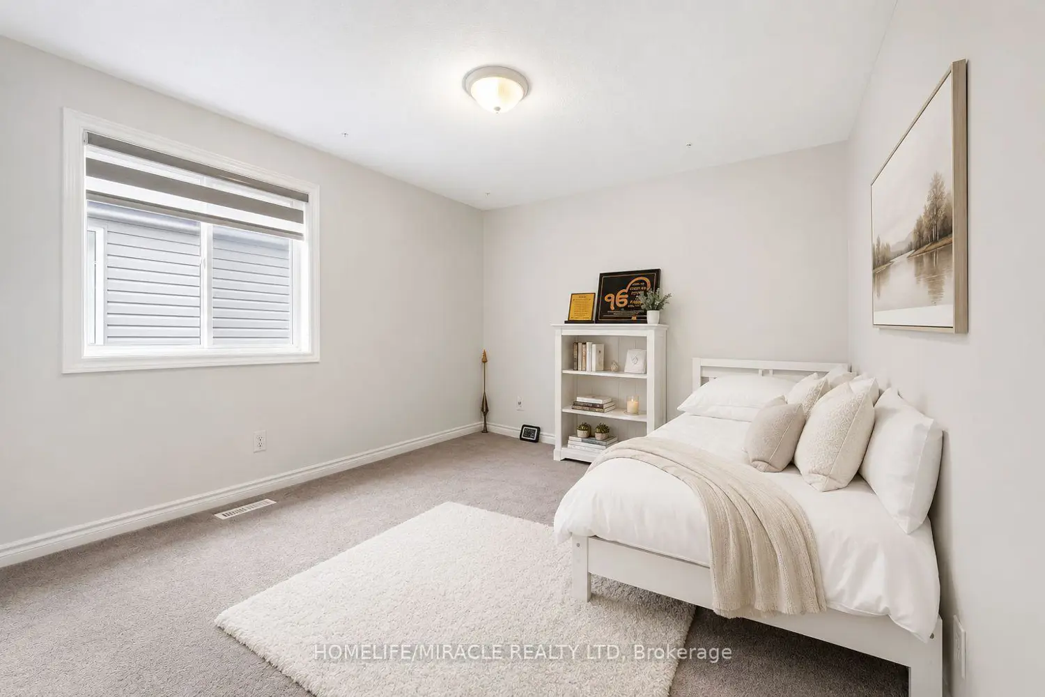 121 Steeplechase Way photo 4