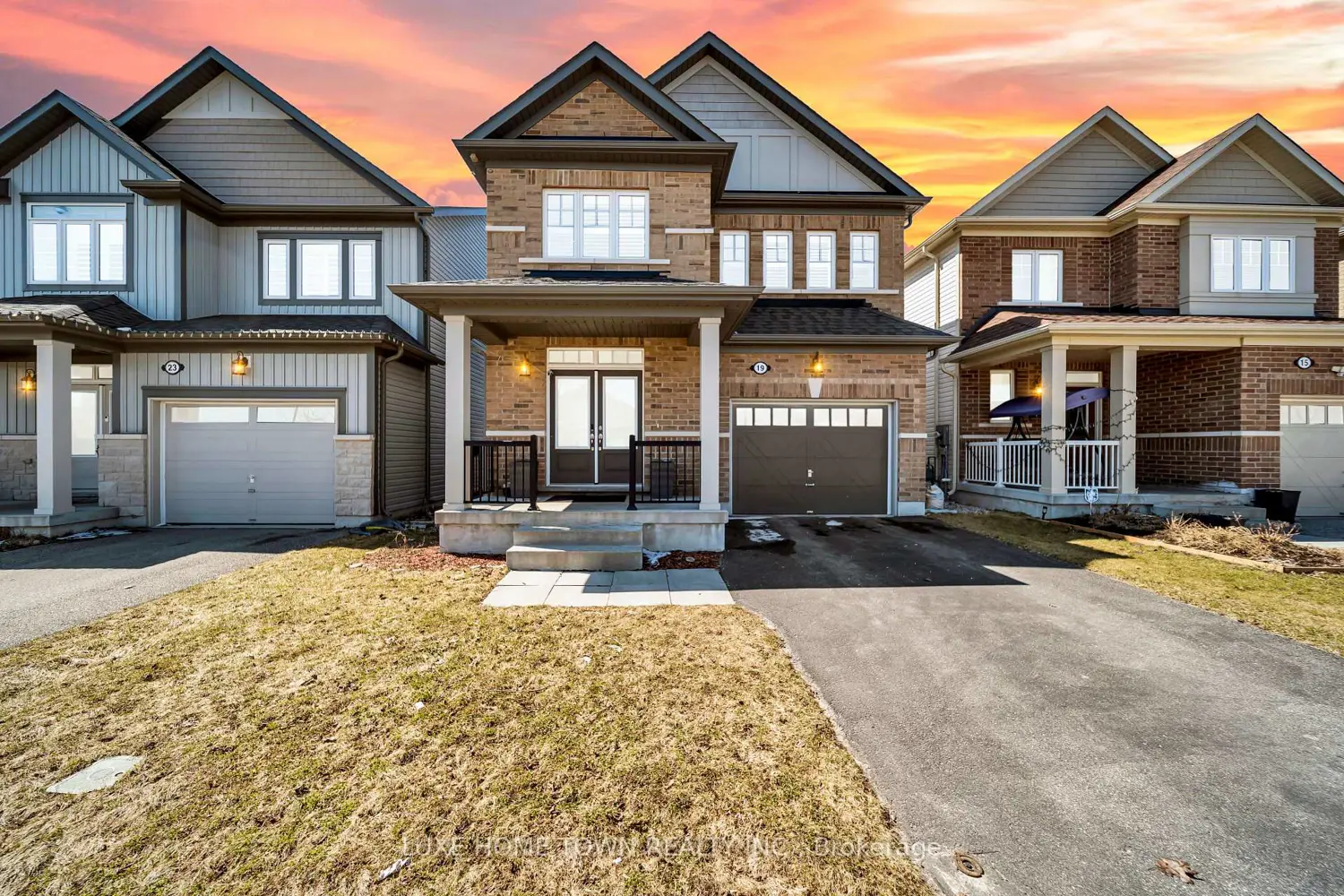 19 Findlay Way photo 2