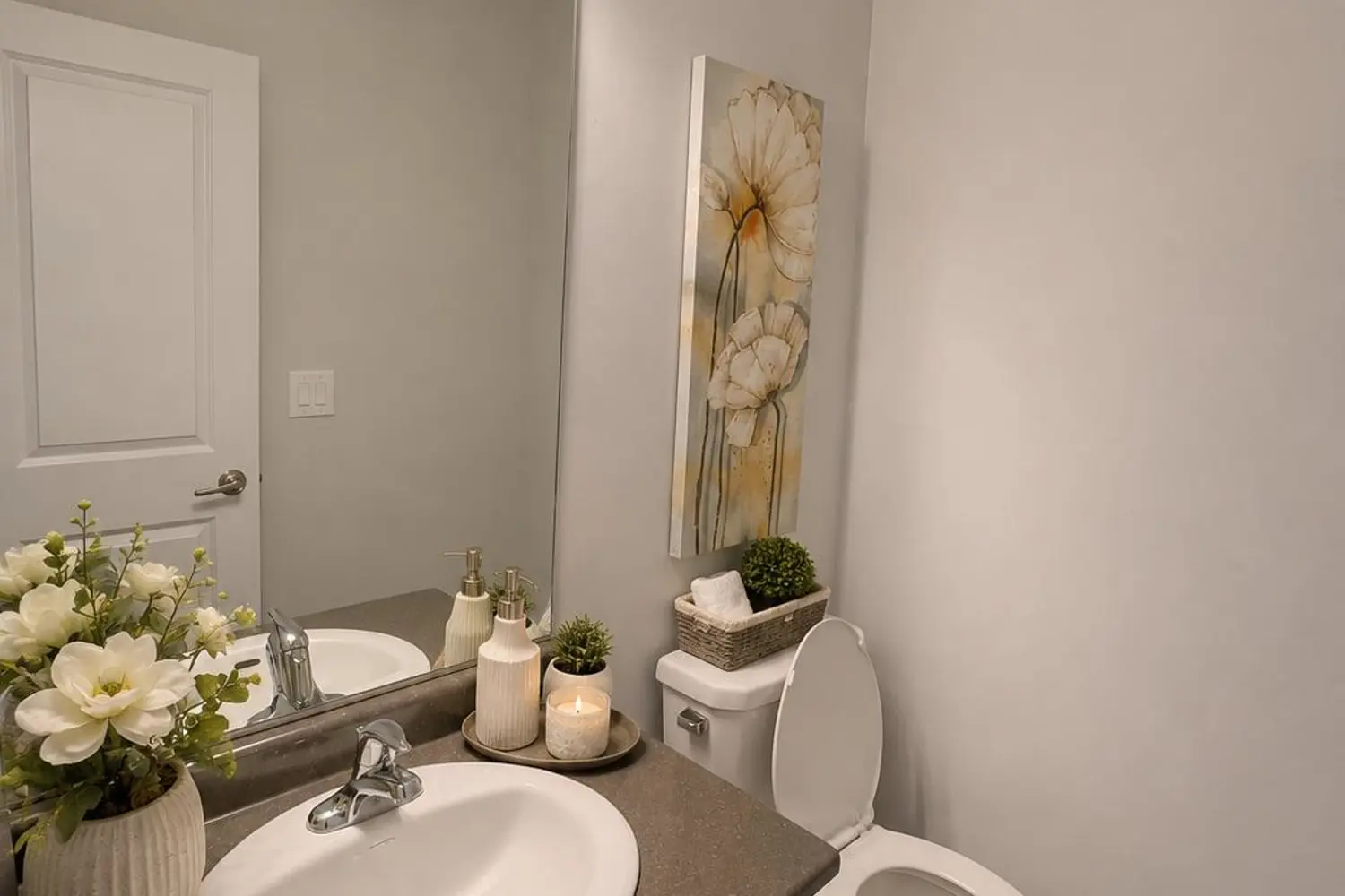 55 Butler Boulevard photo 5