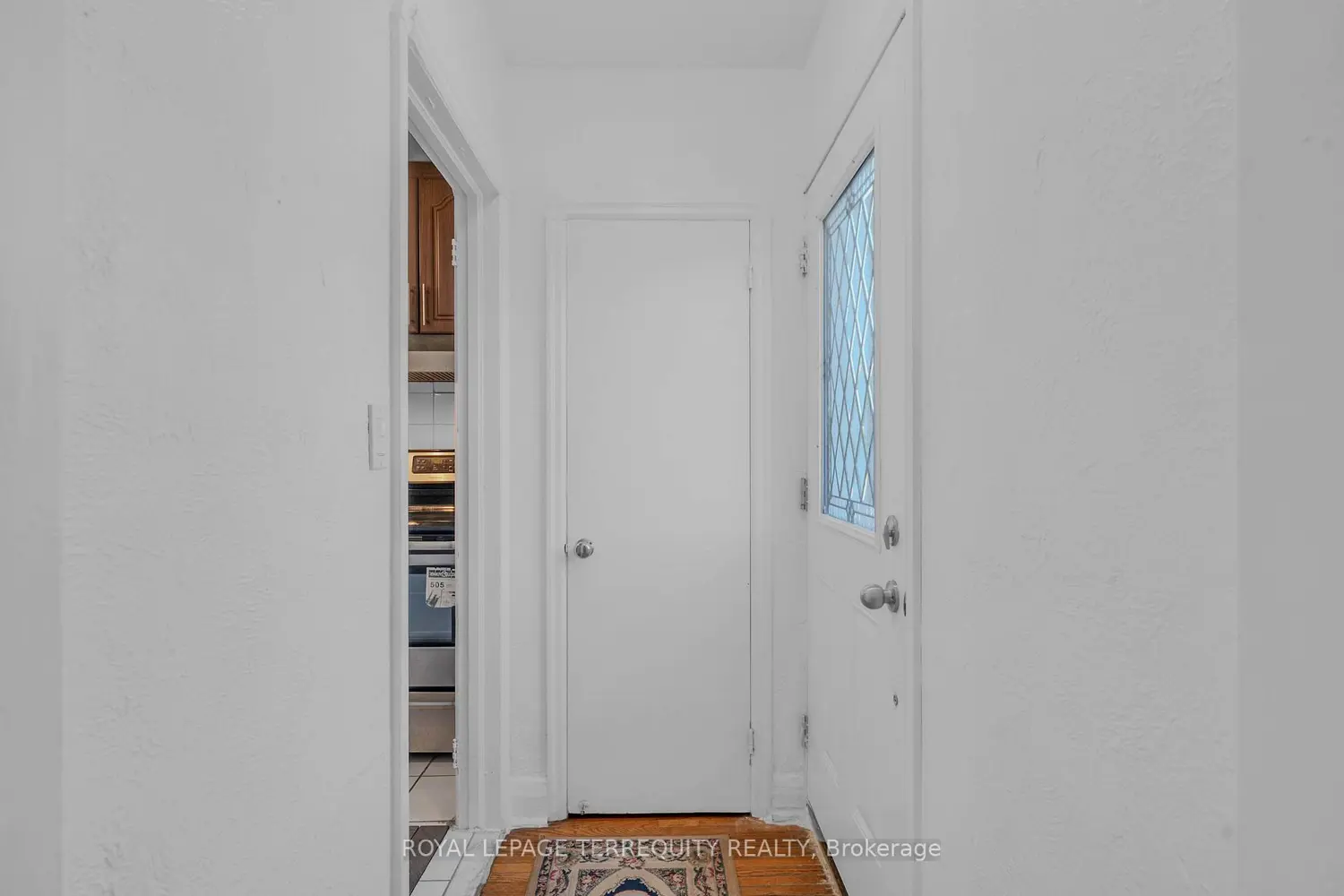 4 Harris Park Drive photo 3