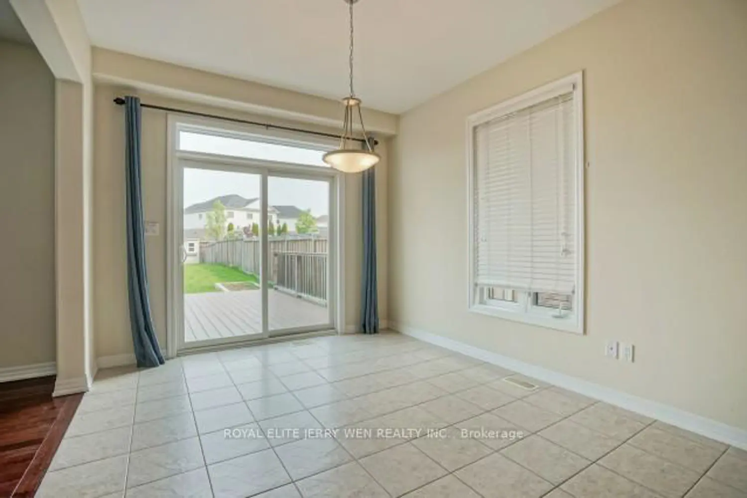 726 Coldstream Drive photo 5