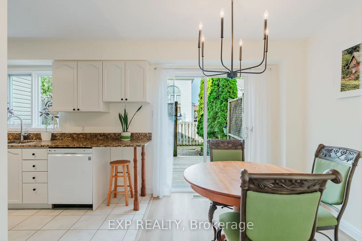 191 Beatrice Drive photo 5