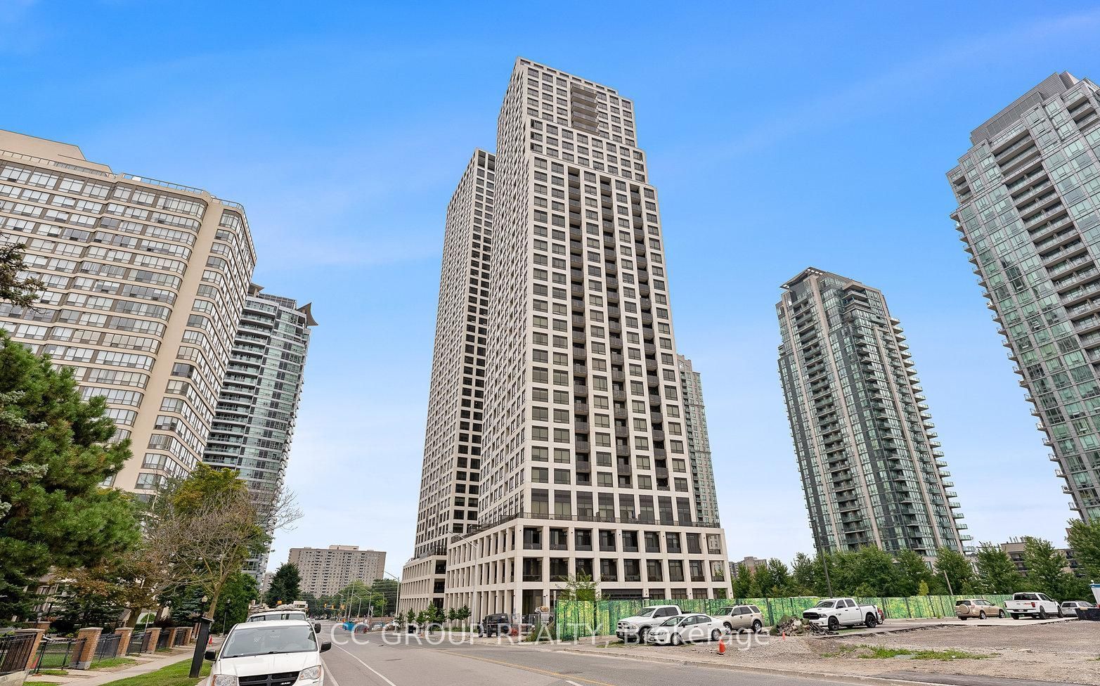1703-36 Elm Drive W, Mississauga, ON, L5B 0N3