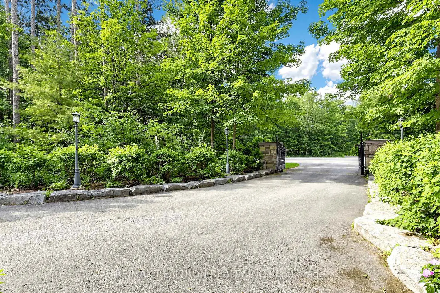 29 Moraine Forest Trail