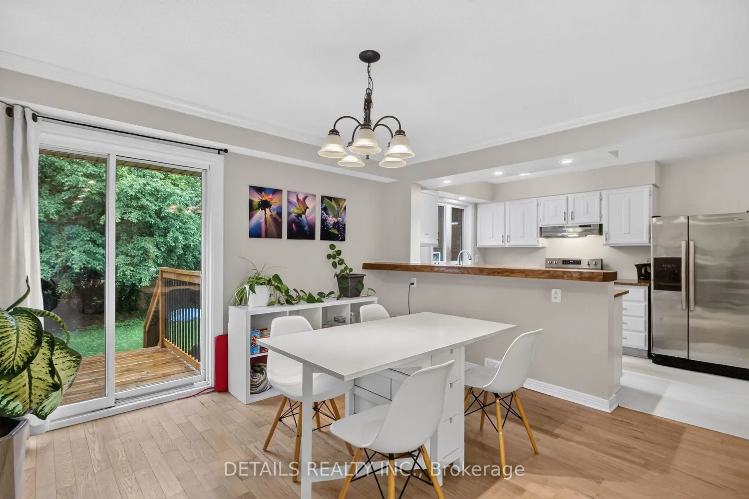 39 Sandhurst Court photo 2