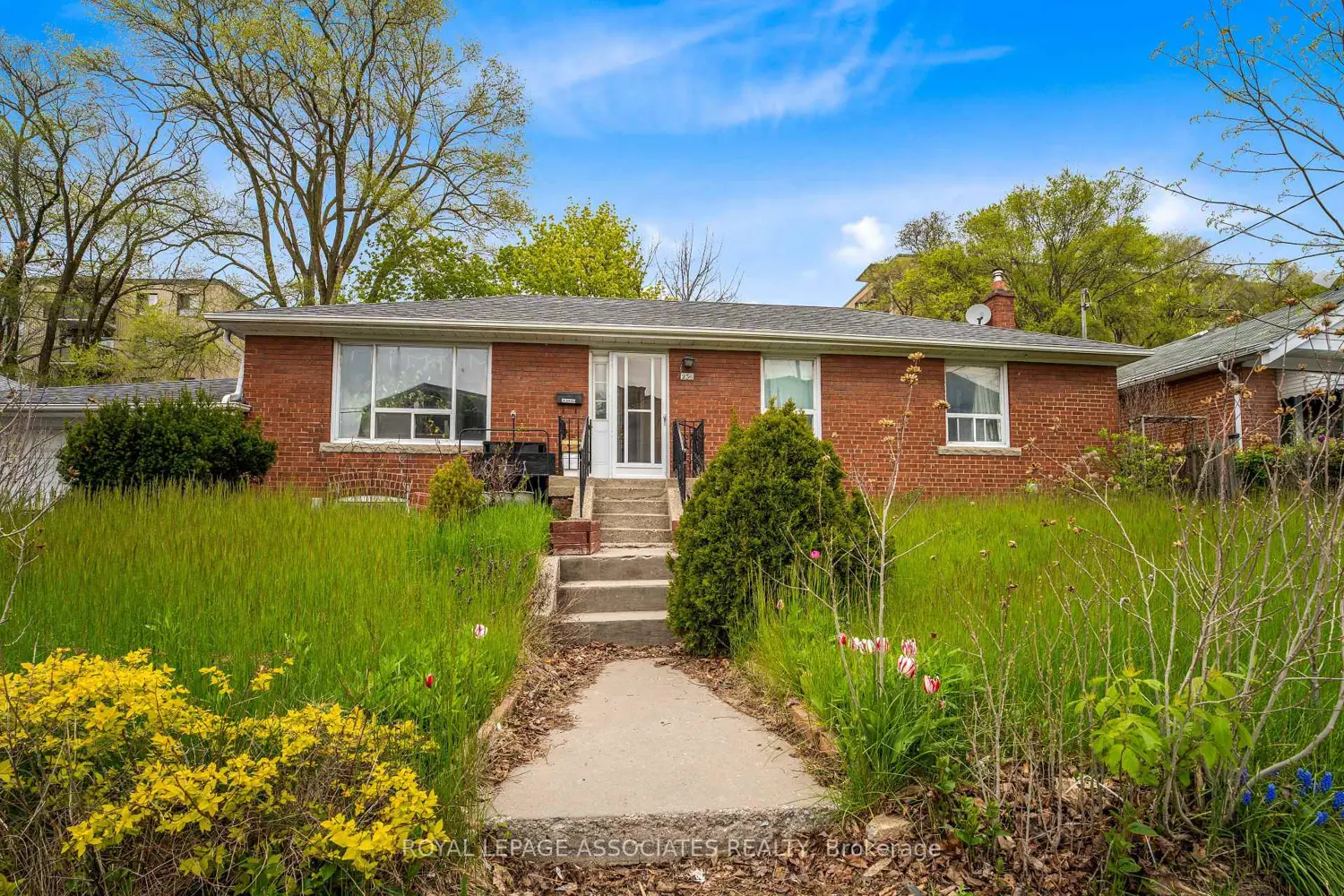 256 Ferris Road photo 2