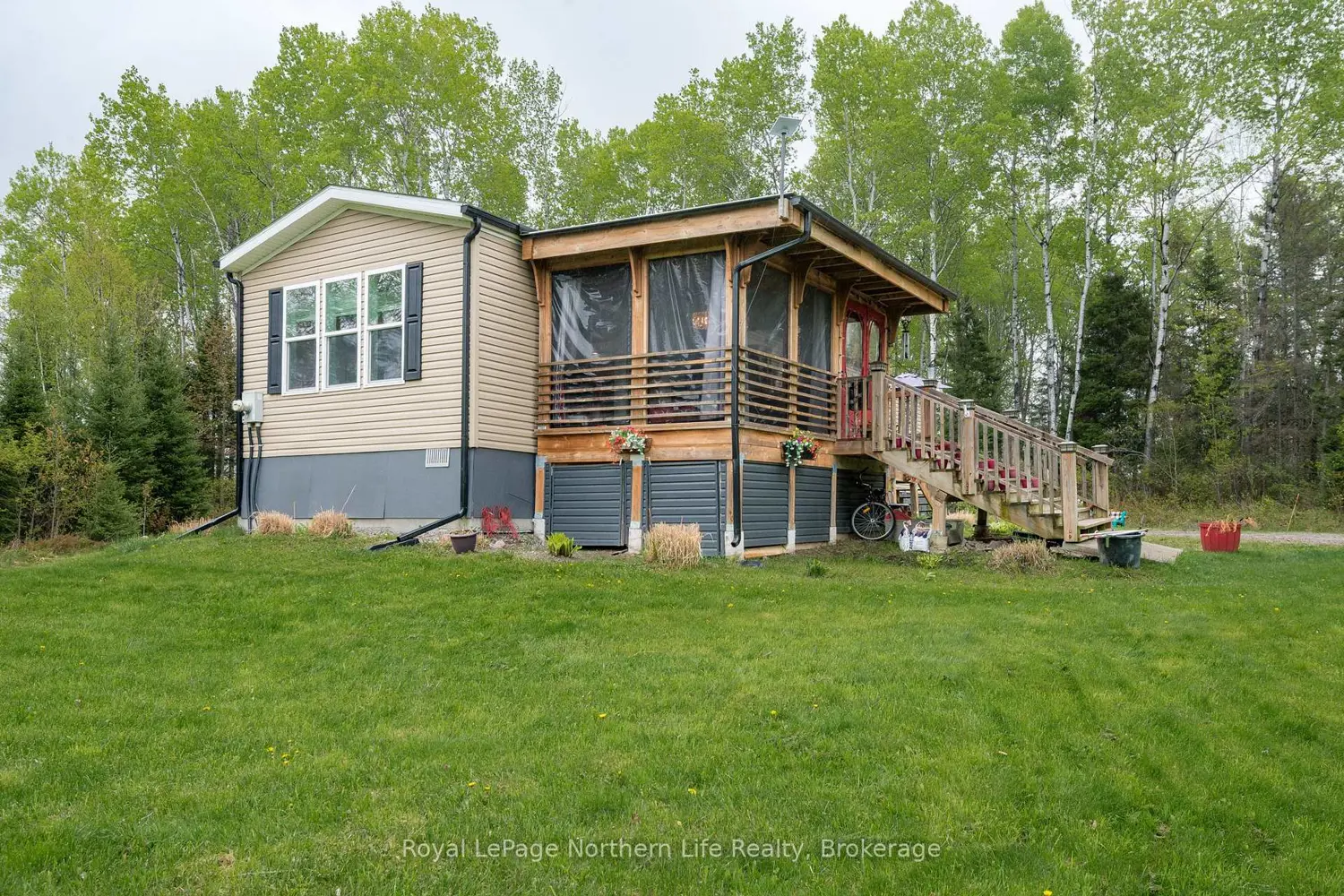 5127 Highway 534 photo 2