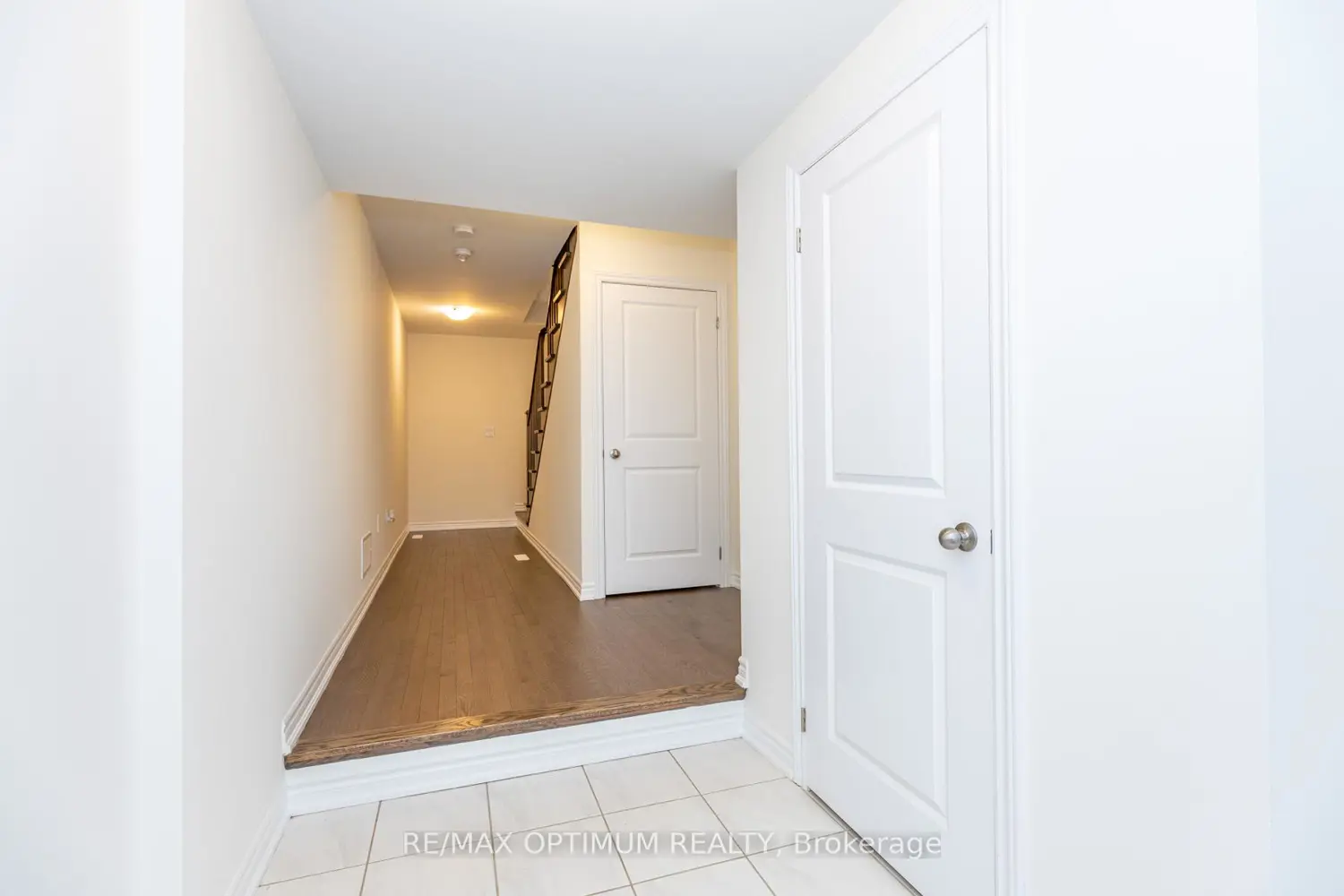 15 Gunton Street photo 2