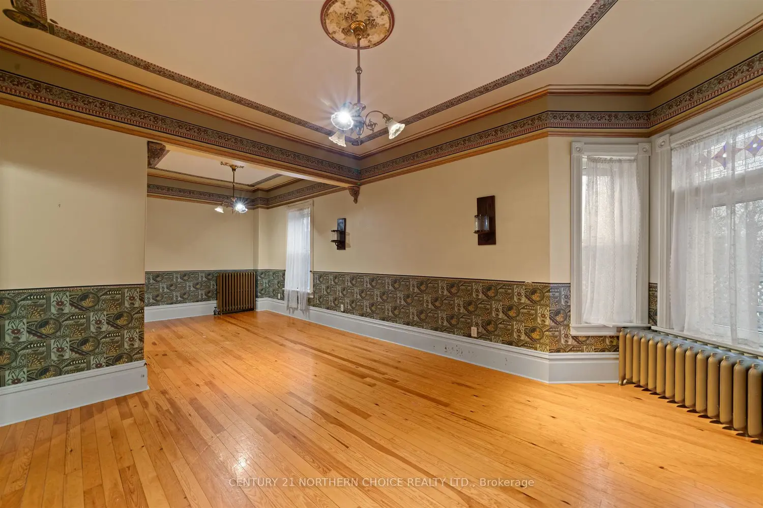 127 Fifth Avenue South photo 5