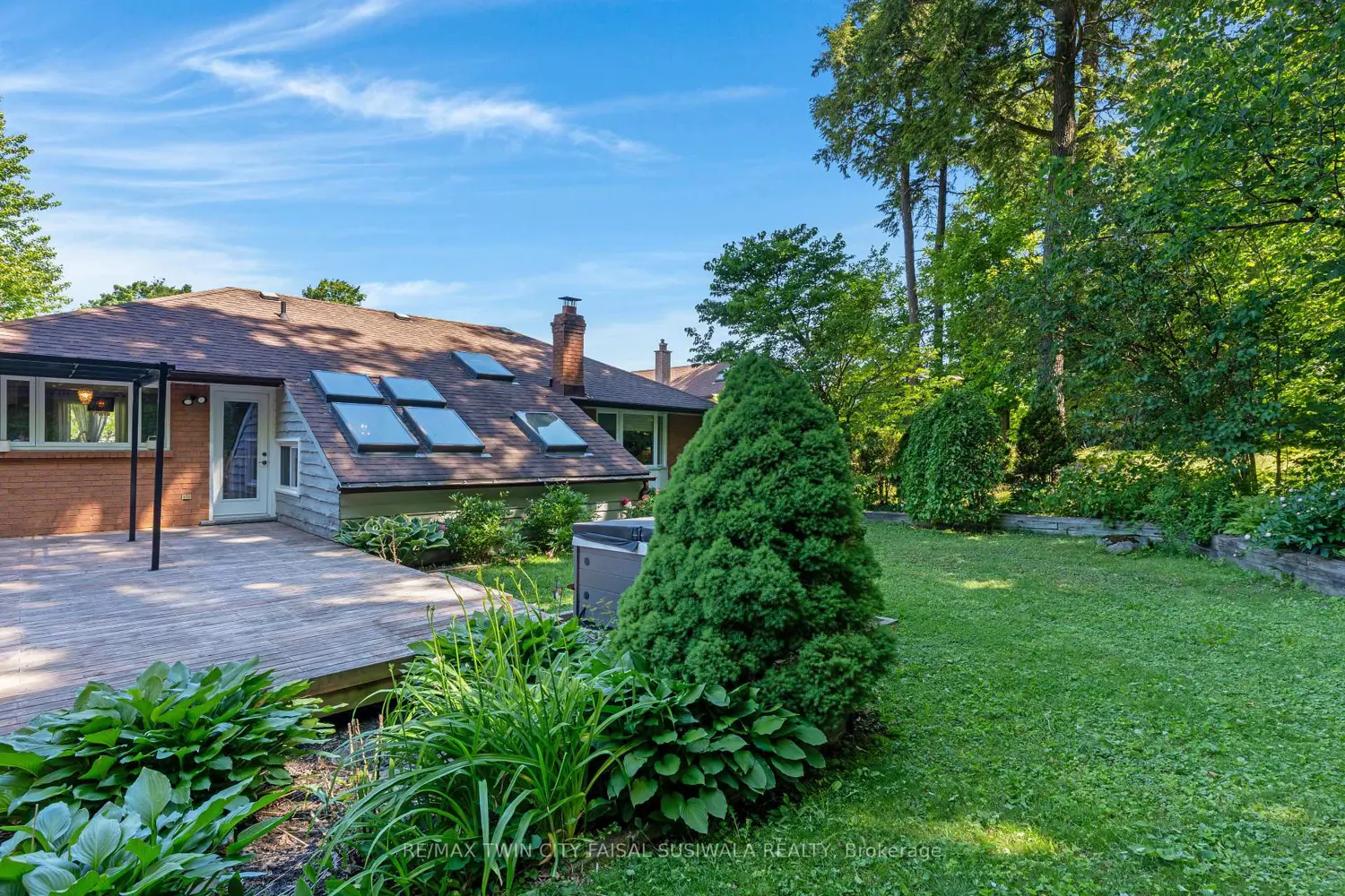37 Yellow Birch Drive photo 2