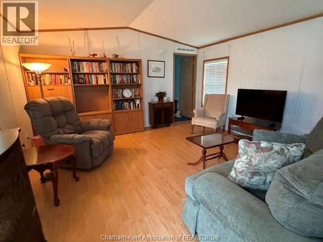137 Dunkirk Drive, Chatham, ON, N7L5J5 photo 5