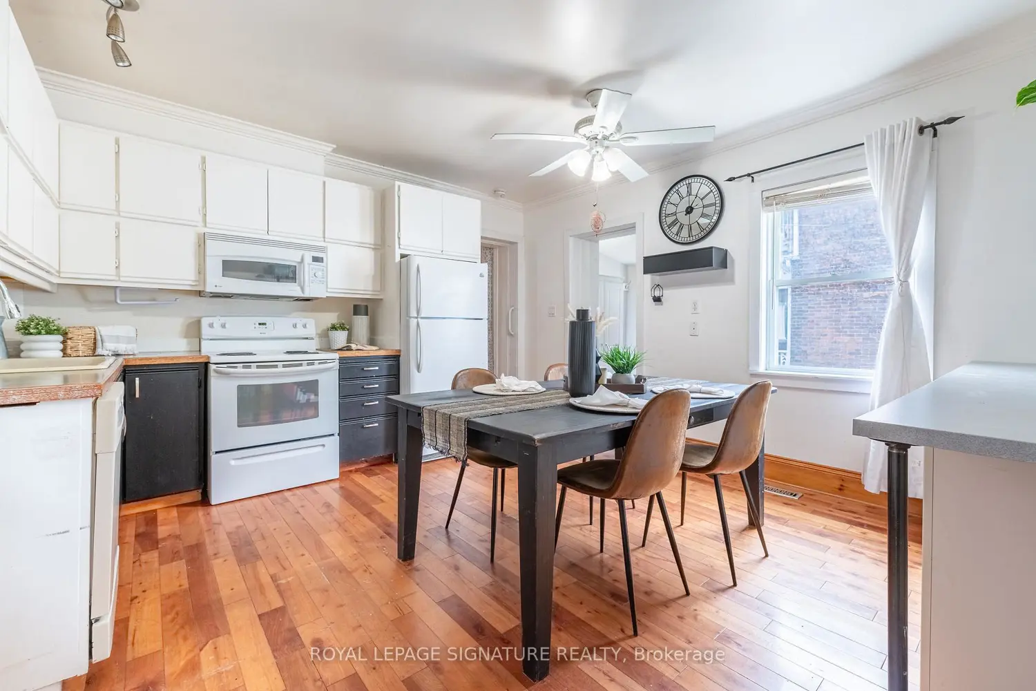 195 Rubidge Street photo 5