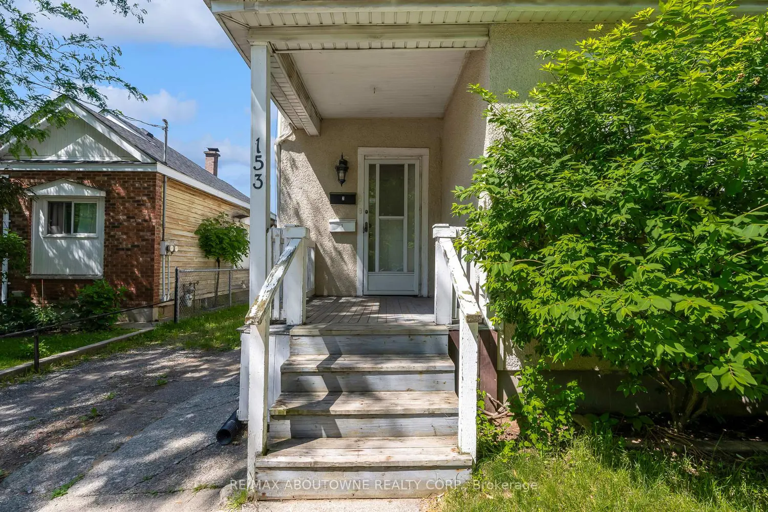 153 Lake Street photo 2