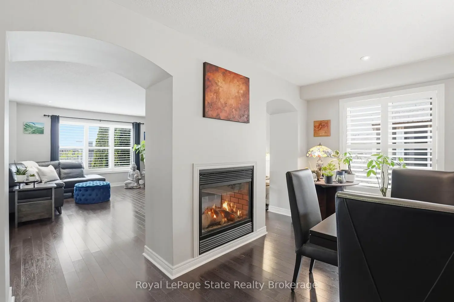 27 Barrett Avenue photo 3