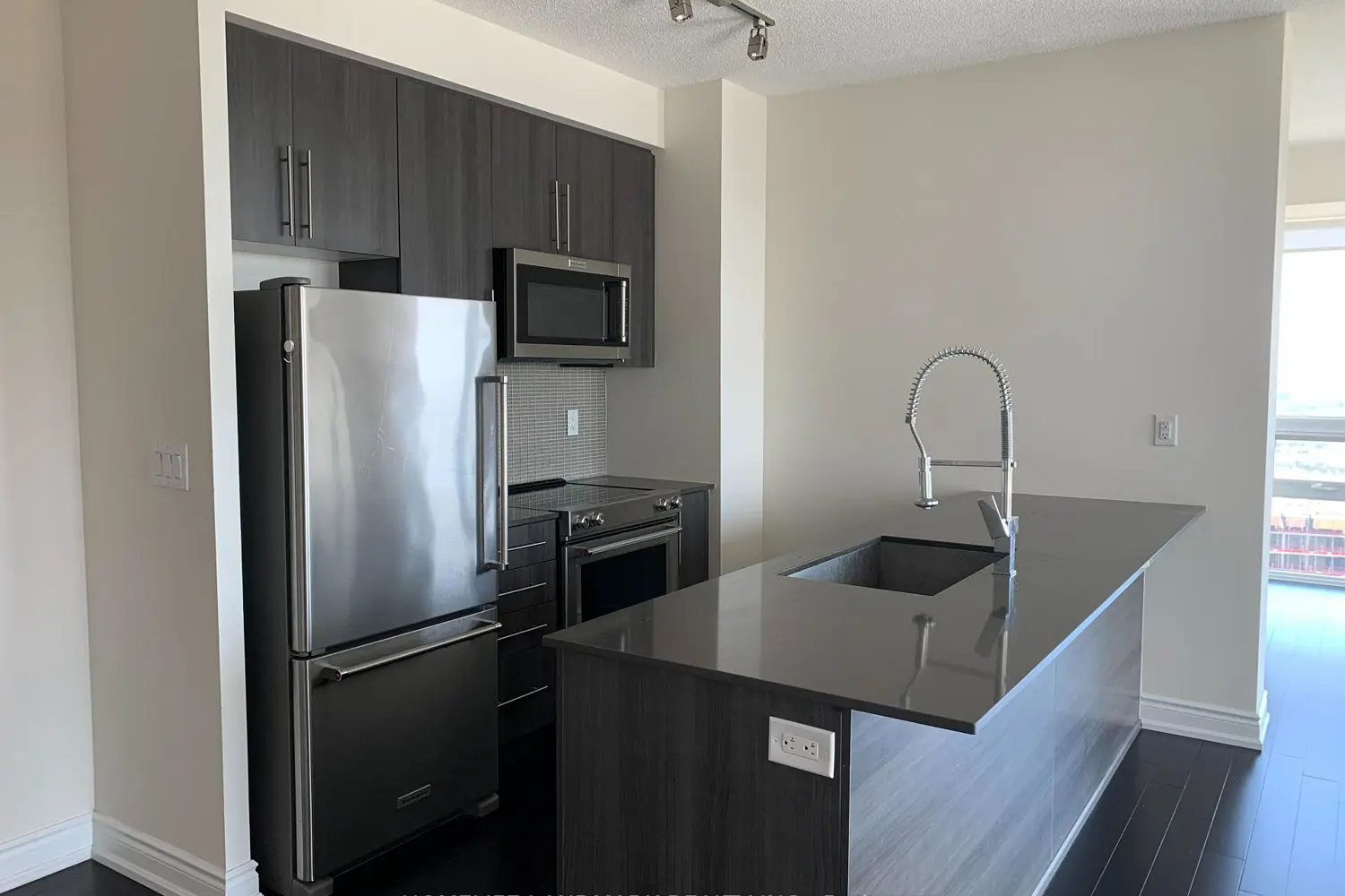 4011 Brickstone Mews 3810 photo 5