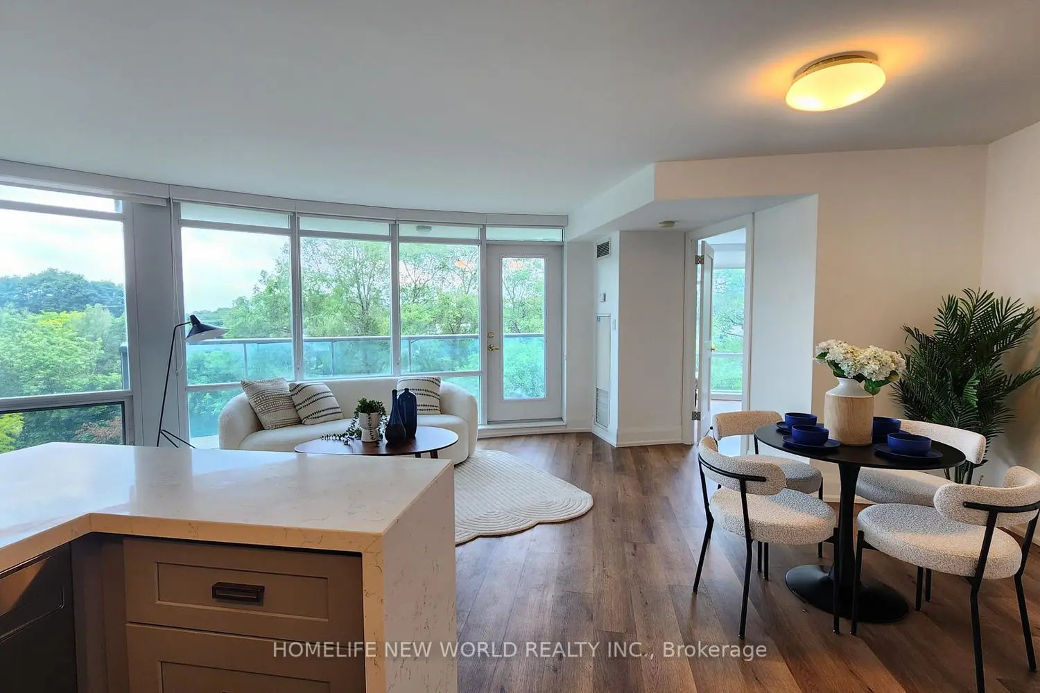 3830 Bathurst Street 404 photo 5